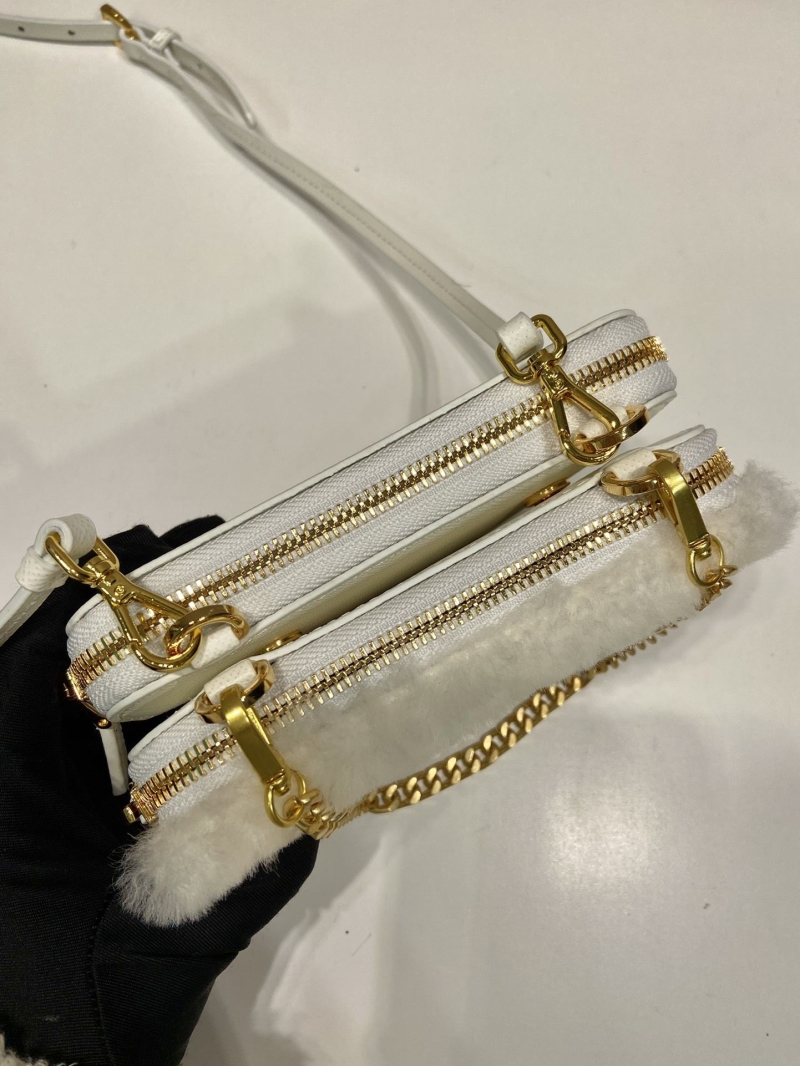 Pra*a triangle pouch